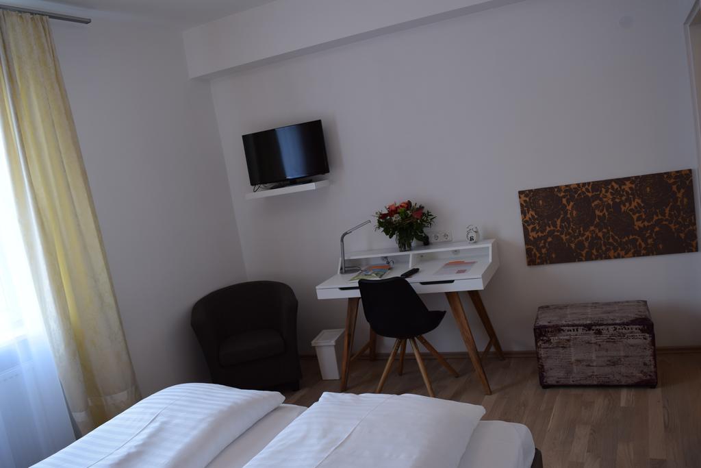 Stadthotel Guertler 암스테텐 외부 사진