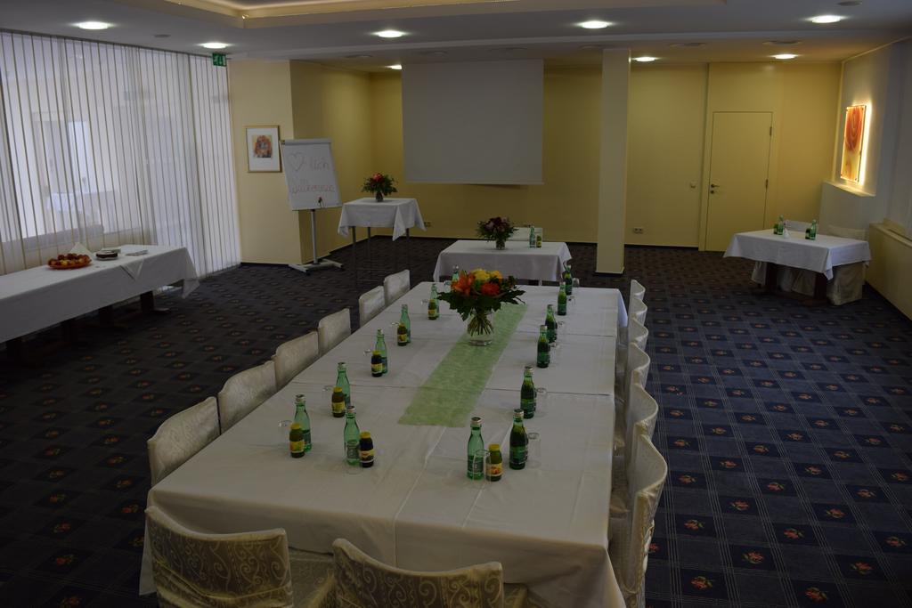 Stadthotel Guertler 암스테텐 외부 사진