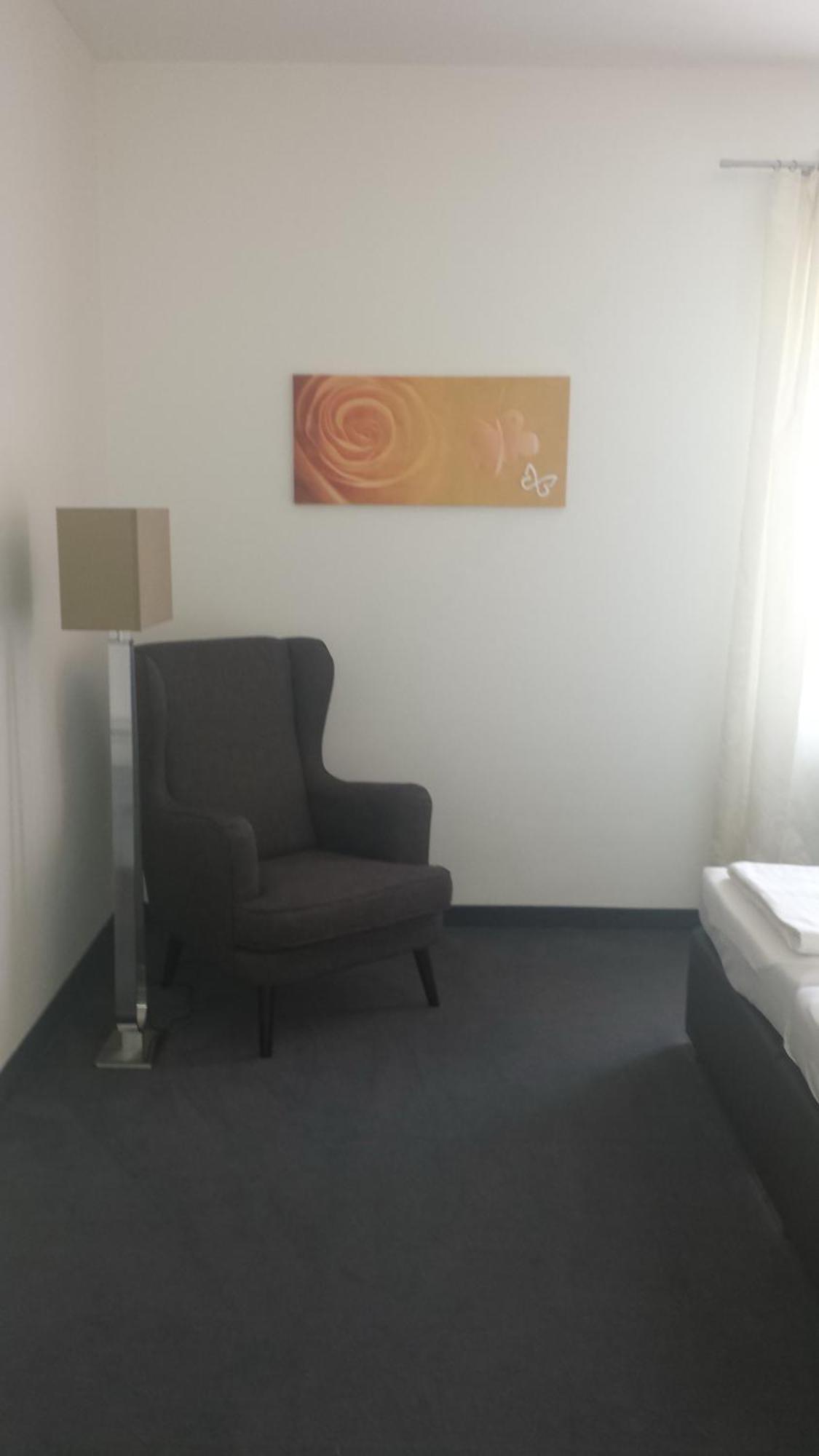 Stadthotel Guertler 암스테텐 외부 사진