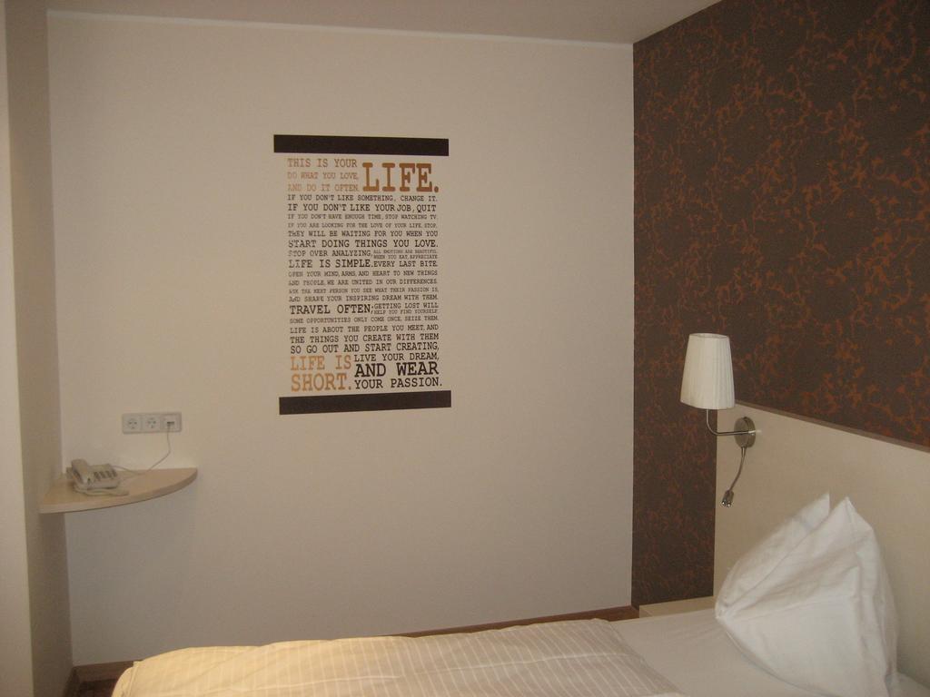 Stadthotel Guertler 암스테텐 외부 사진