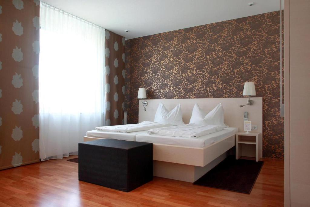 Stadthotel Guertler 암스테텐 외부 사진